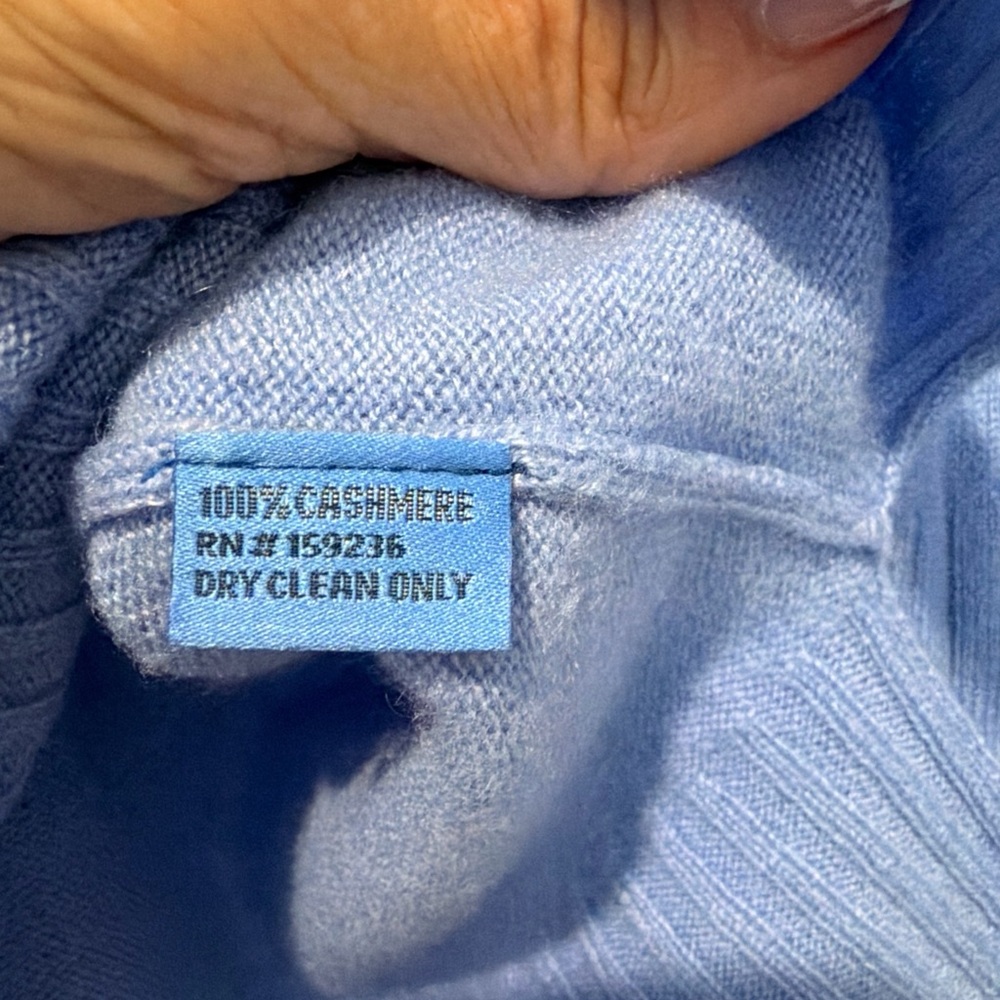 J. McLaughlin Soft Periwinkle Crewneck Sweater -100% cashmere - Picture 3 of 7